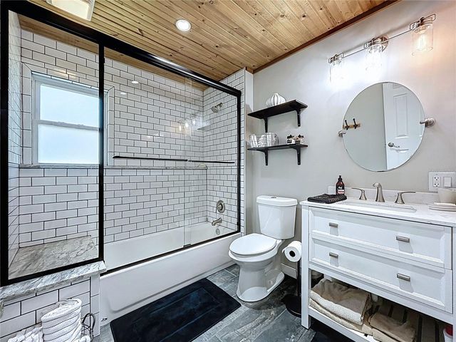 5365 CONNER DRIVE, Land O Lakes, FL 34639