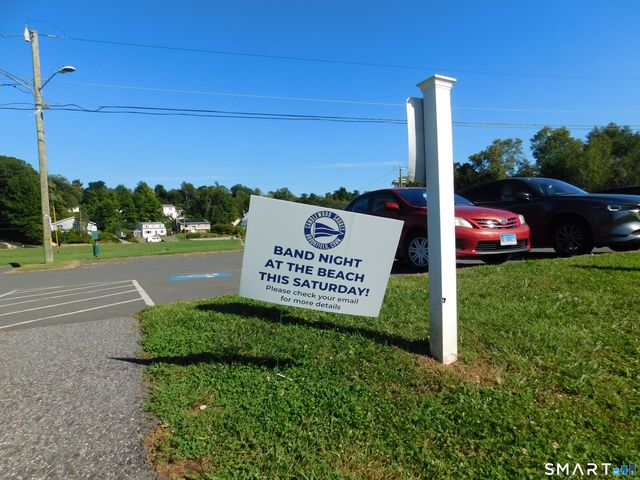 23 Longview Drive, Brookfield, CT 06804