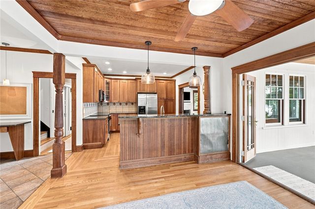 76 Coolridge Avenue, Smithfield, RI 02828