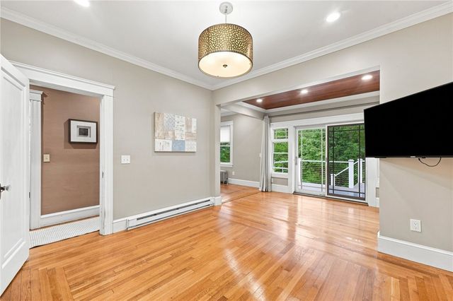 76 Coolridge Avenue, Smithfield, RI 02828