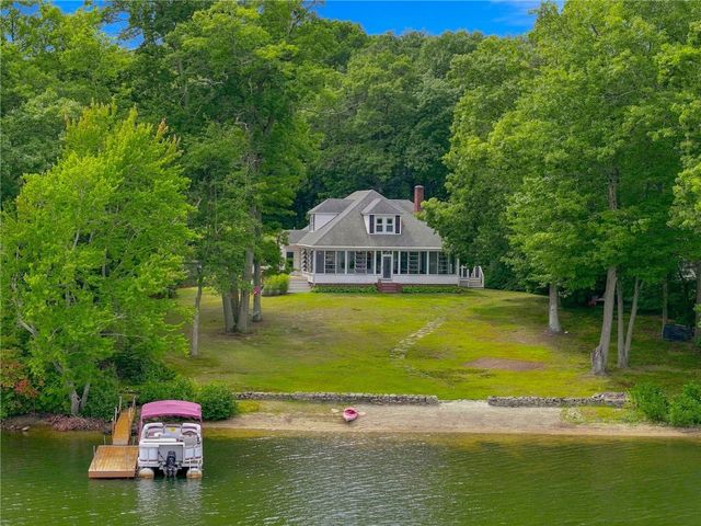 76 Coolridge Avenue, Smithfield, RI 02828