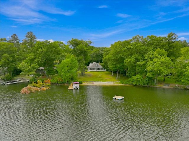 76 Coolridge Avenue, Smithfield, RI 02828