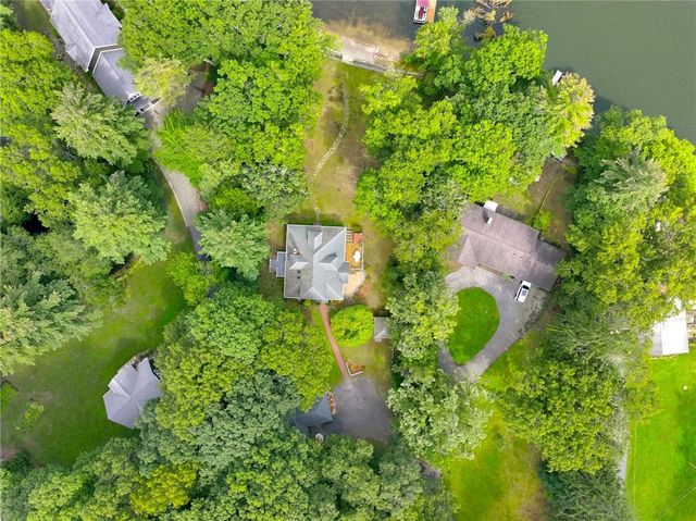 76 Coolridge Avenue, Smithfield, RI 02828