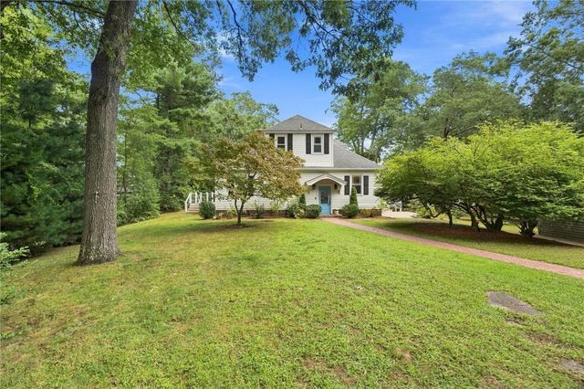 76 Coolridge Avenue, Smithfield, RI 02828