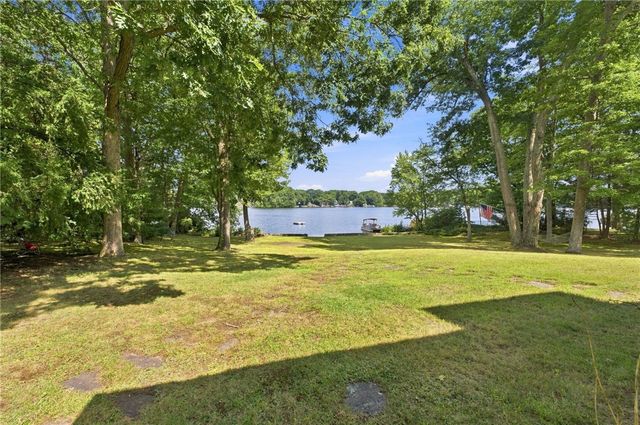 76 Coolridge Avenue, Smithfield, RI 02828