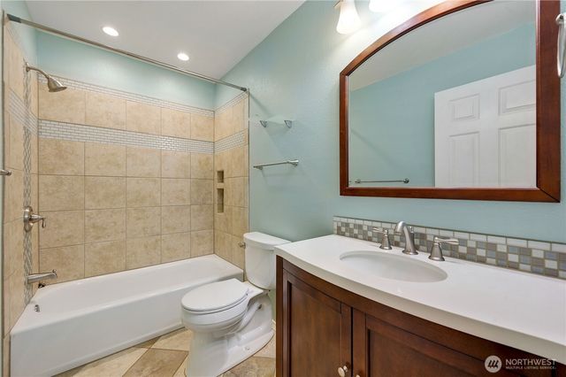 5044 SE Horstman Road, Port Orchard, WA 98366