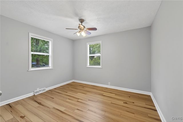 9541 Horseshoe Island Road, Clay, NY 13041