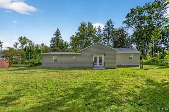 9541 Horseshoe Island Road, Clay, NY 13041