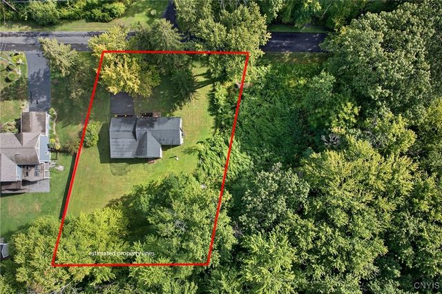 9541 Horseshoe Island Road, Clay, NY 13041