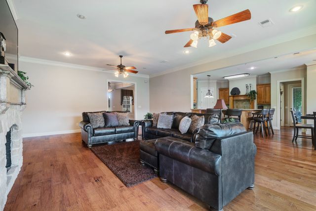 5500 Farm to Market 195, Paris, TX 75462