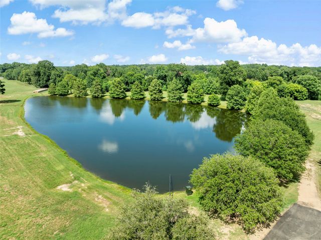 5500 Farm to Market 195, Paris, TX 75462