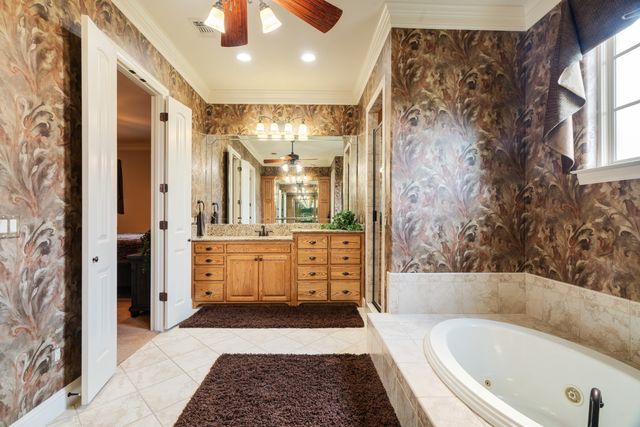 5500 Farm to Market 195, Paris, TX 75462