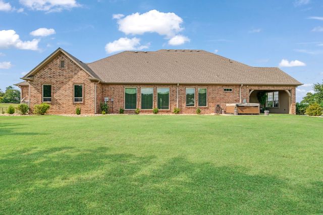 5500 Farm to Market 195, Paris, TX 75462