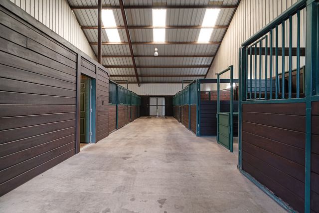 5500 Farm to Market 195, Paris, TX 75462