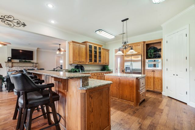 5500 Farm to Market 195, Paris, TX 75462