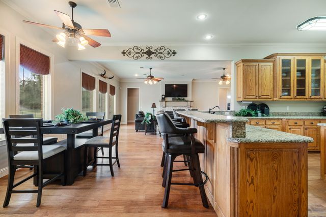 5500 Farm to Market 195, Paris, TX 75462