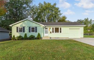 8706 Kentucky Avenue, Kansas City, MO 64138