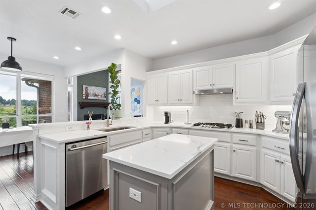 14305 Middleberry, Edmond, OK 73013