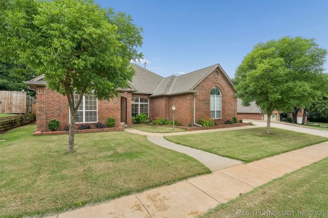 14305 Middleberry, Edmond, OK 73013