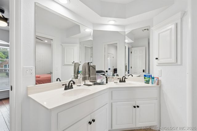 14305 Middleberry, Edmond, OK 73013
