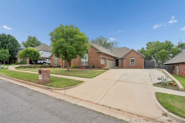 14305 Middleberry, Edmond, OK 73013