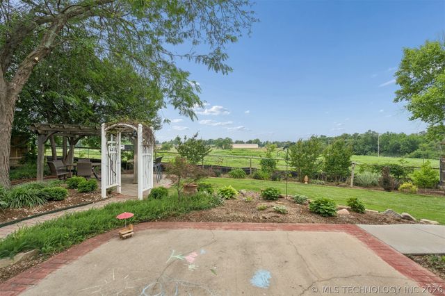 14305 Middleberry, Edmond, OK 73013