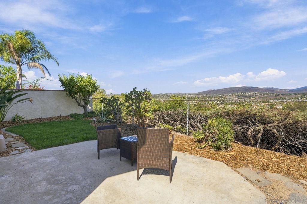 2315 Summerhill Dr, Encinitas, CA 92024 — photo 3