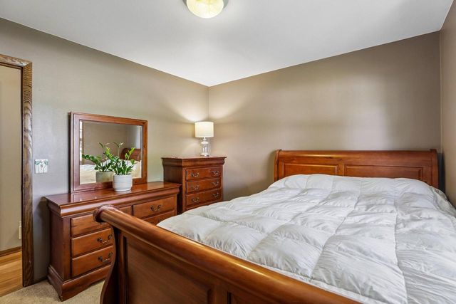 407 N Midway AVENUE, Jefferson, WI 53549