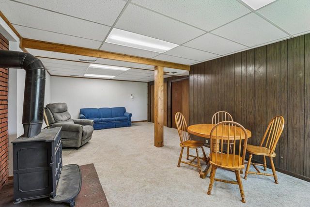 407 N Midway AVENUE, Jefferson, WI 53549