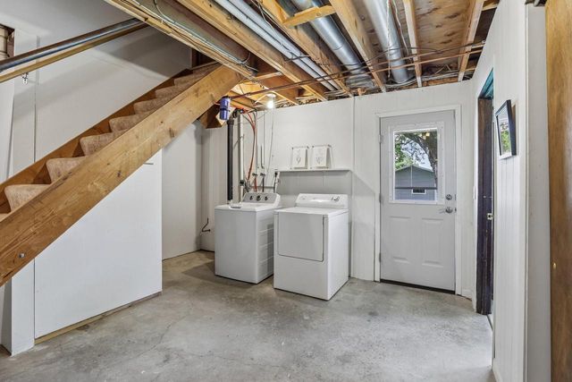 407 N Midway AVENUE, Jefferson, WI 53549