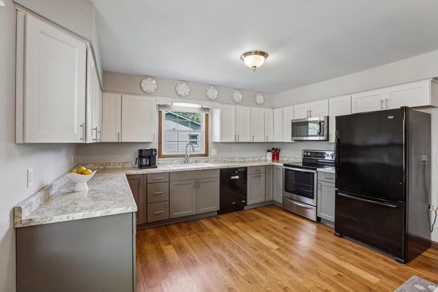 407 N Midway AVENUE, Jefferson, WI 53549