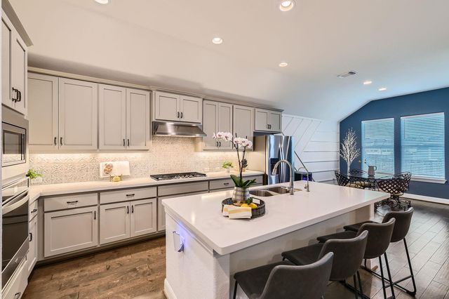 1332 Modoc WAY, Kyle, TX 78640