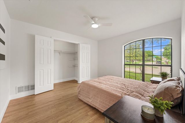 3718 Thornhill Way, Rowlett, TX 75088