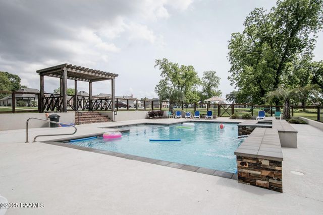 105 Reservoir Road, Broussard, LA 70518