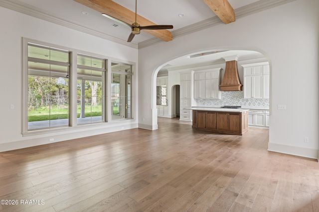 105 Reservoir Road, Broussard, LA 70518