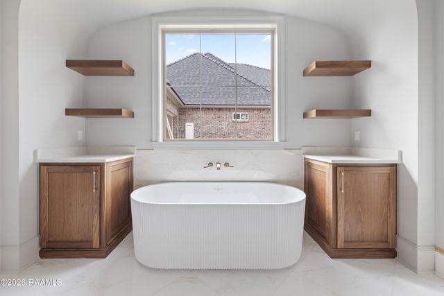 105 Reservoir Road, Broussard, LA 70518