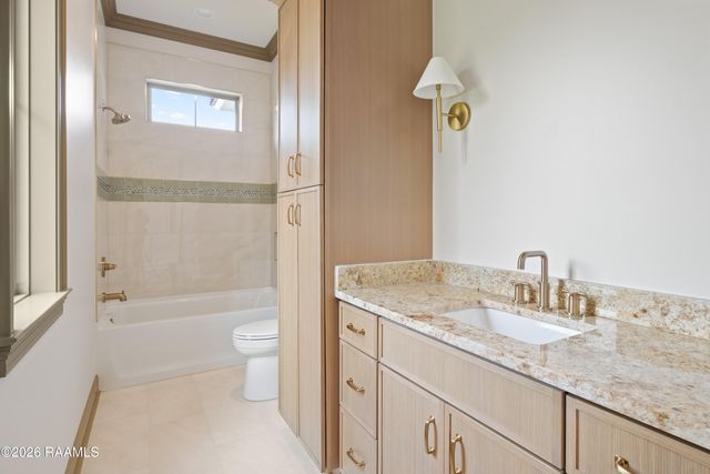 105 Reservoir Road, Broussard, LA 70518