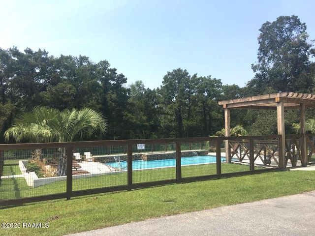 105 Reservoir Road, Broussard, LA 70518