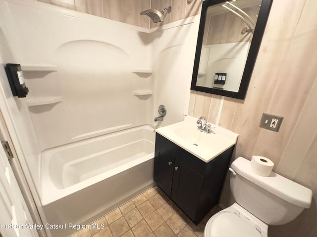 47 Terry Lane, Coxsackie, NY 12051