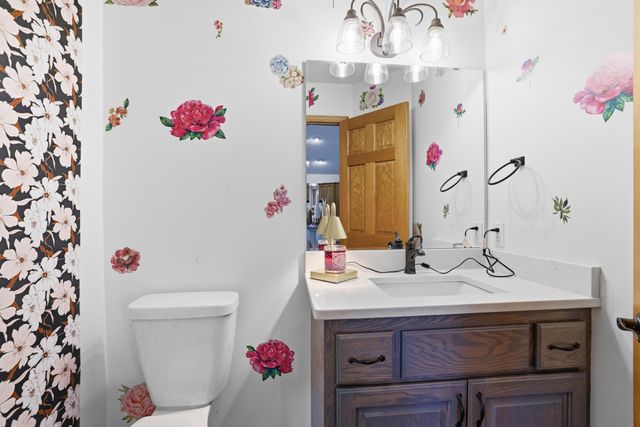 9851 Gillard Avenue NE, Monticello, MN 55362