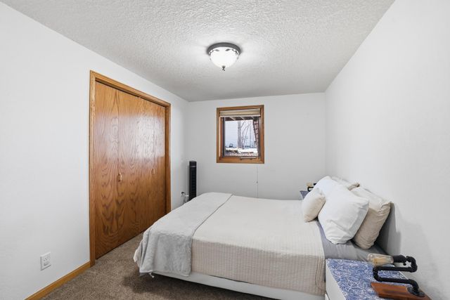 9851 Gillard Avenue NE, Monticello, MN 55362