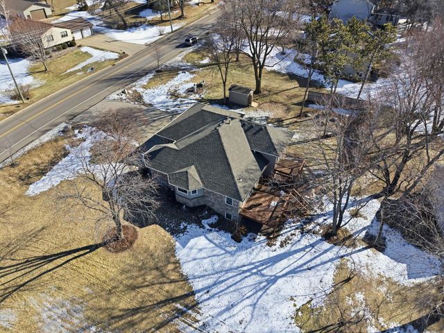 9851 Gillard Avenue NE, Monticello, MN 55362