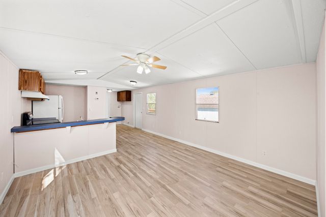 223 Hurricane Cir, La Vergne, TN 37086