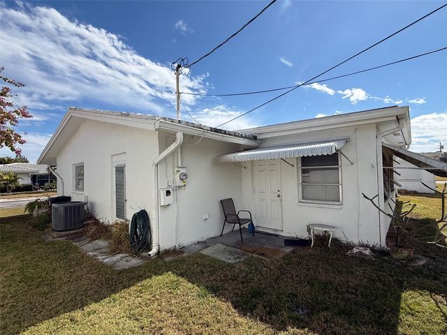 9650 45TH STREET N, Pinellas Park, FL 33782