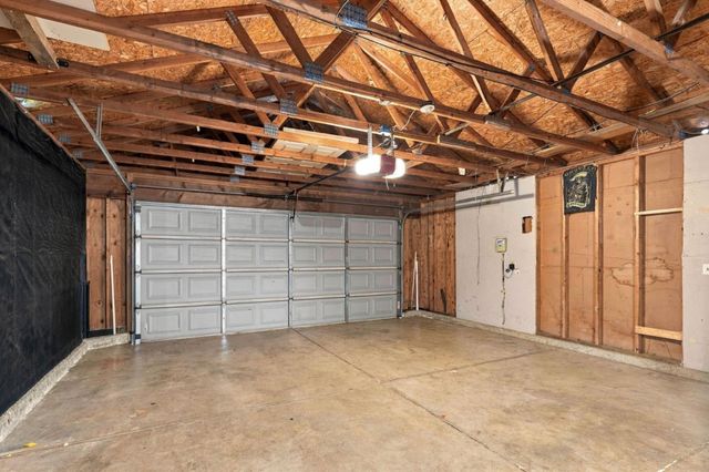 2113 Shelby Creek Court, Stockton, CA 95206