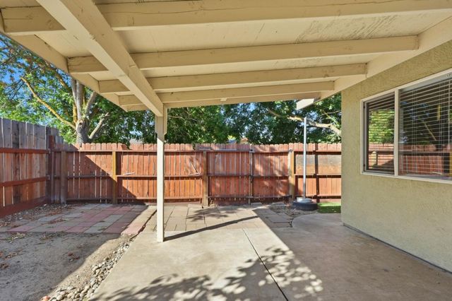 2113 Shelby Creek Court, Stockton, CA 95206