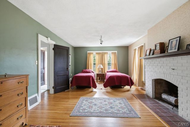 822 Glenwood Ave, Syracuse, NY 13207