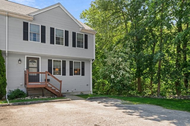 47 Brook St 47, Webster, MA 01570