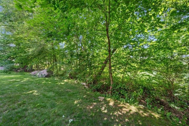 47 Brook St 47, Webster, MA 01570