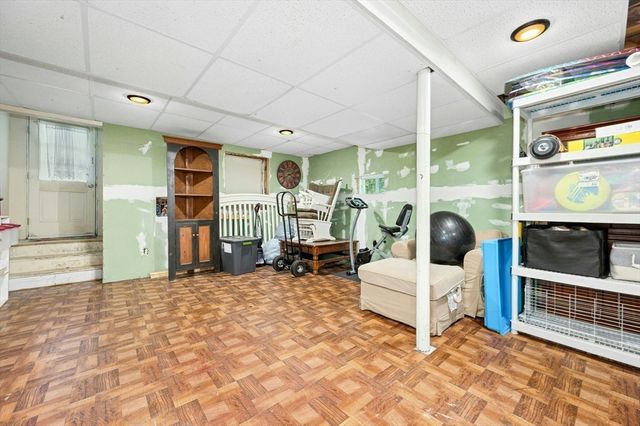 47 Brook St 47, Webster, MA 01570